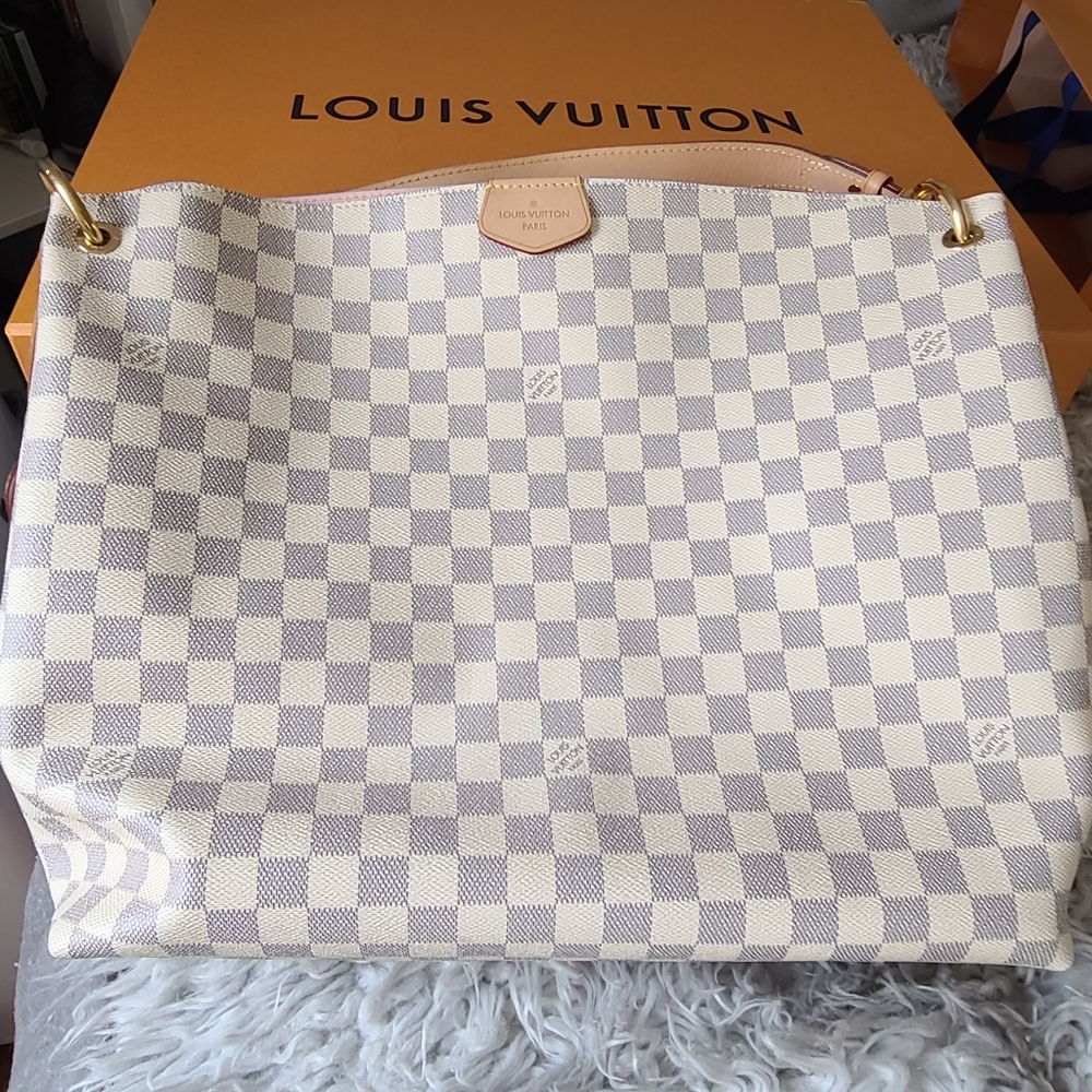 Louis Vuitton Graceful Bag
